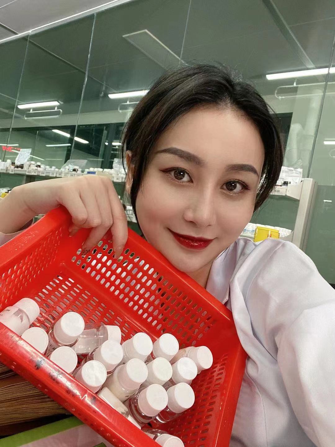 防晒|聚美涵熙：毛孔粗大是脸没洗干净吗 收下这波收缩毛孔的安利！