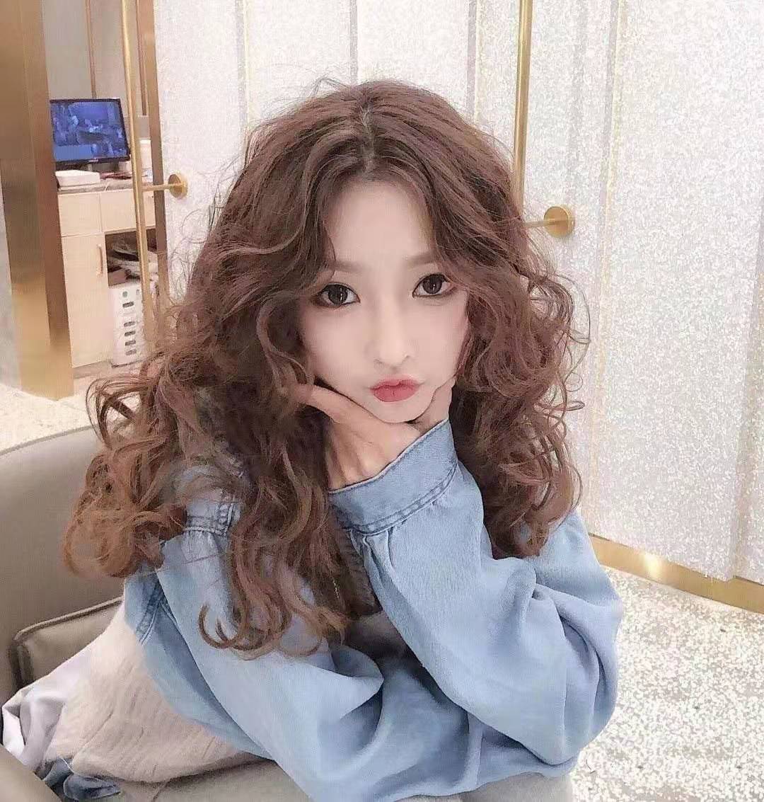 江疏影|小个子女生远离这四款显矮的发型，第一显胖、第三显矮，莫踩雷