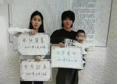 华晨宇|张碧晨官宣当妈妈，爸爸华晨宇发长文夸奖女儿，一家三口全家福公开