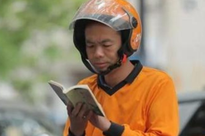 中国诗词大会|曾战胜北大才子,获得《诗词大会》冠军的外卖小哥,如今逆袭没?