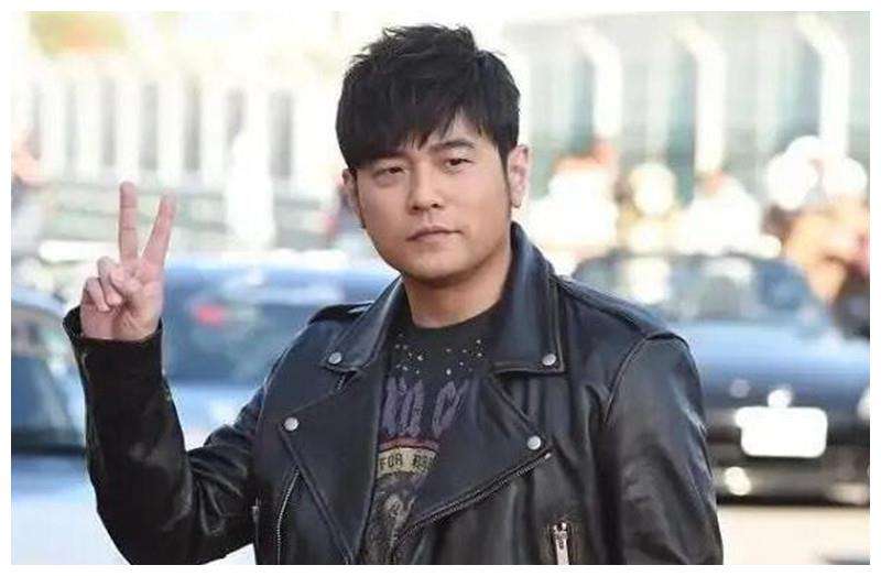 周杰伦|还得是周杰伦，连续上三条热搜！