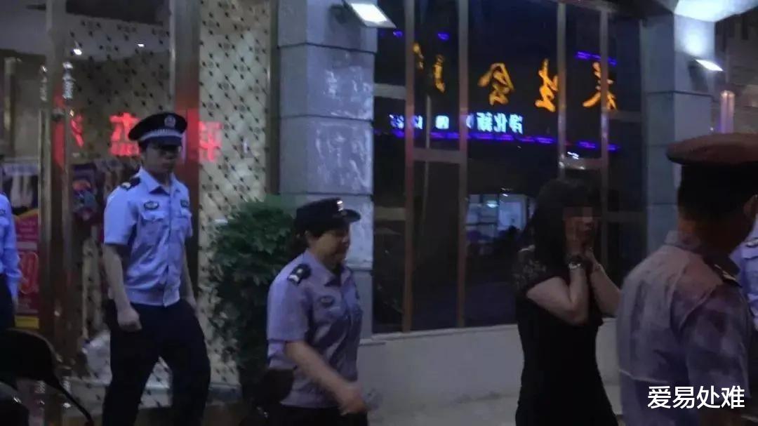 表嫂“失踪”10天,表哥报警后,警察抓走了邻村50岁的光棍