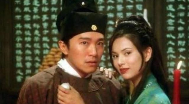 李若彤|李若彤以前也拍过“尺度戏”，剧照流出，网友：玉女形象不保！