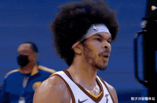 斯蒂芬·库里|内讧！两大核心暴怒对喷 教练都拦不住 连败引爆球队 库里都蒙圈了