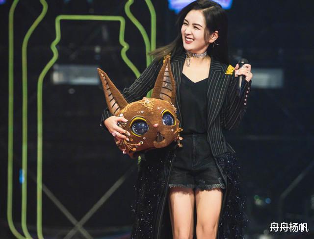 何洁|何洁狂甩35斤,120瘦到85斤,身姿曼妙,减肥方法曝光,并不难