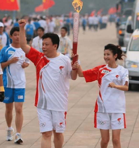 春妮|刚强：娶二婚春妮，“用计”让40岁的丁克妻子怀孕，如今过得如何