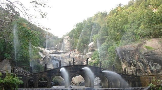 缘来妈咪|渔湾风景区：被誉为江苏“张家界”，景区内风光无限，民俗氛围好