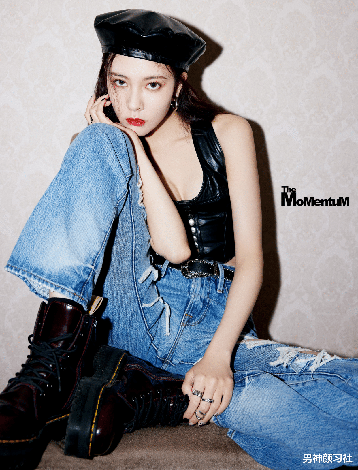 男神颜习社|宋妍霏杨幂真人示范！别让马丁靴破坏了短裙和短裤的美感