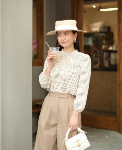 花团锦簇 穿腻了纯色单品，今年春夏来试试“波点元素”，元气又活泼