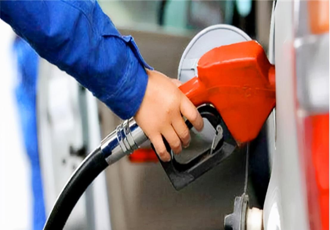 育妈计|油价调整：定了，涨幅3连降，明天油价终于不涨了？