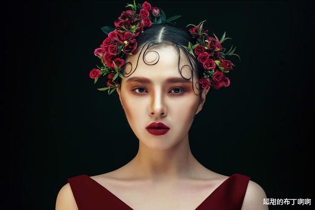 臀部|臀部割皮给眼睛做卧蚕，没想到翻车来得太快，男友：你眼睛丑死了