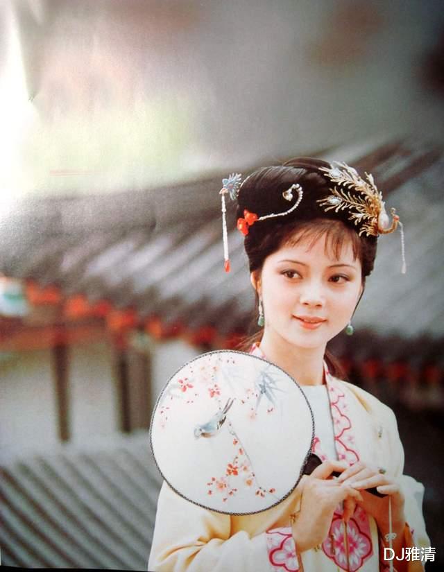 张莉|80年代美女明星人见人爱，不贪名利却成亿万富婆，一生冰清玉洁，至今未婚
