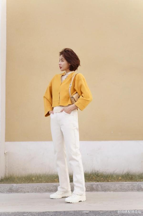 穿衣搭配|?早春职场穿搭,还数44岁袁泉最霸气,她的气质和穿搭还真无对手