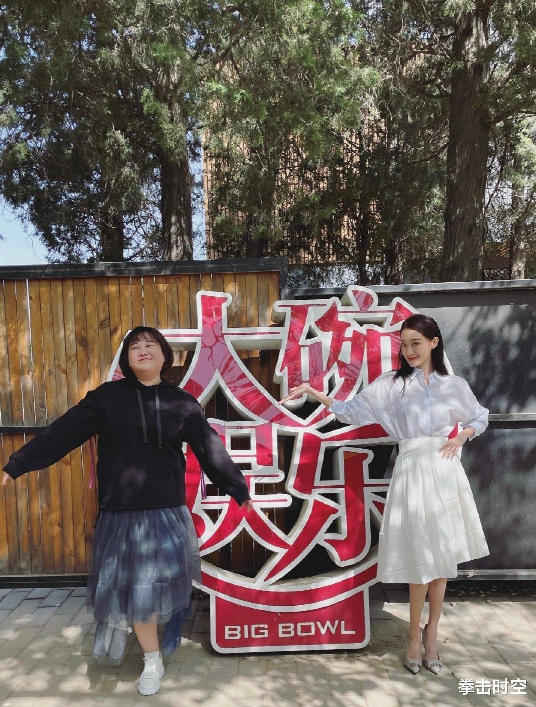 贾玲|著名导演讽刺贾玲：你好李焕英要不要第三次延长，你还不嫁人吗