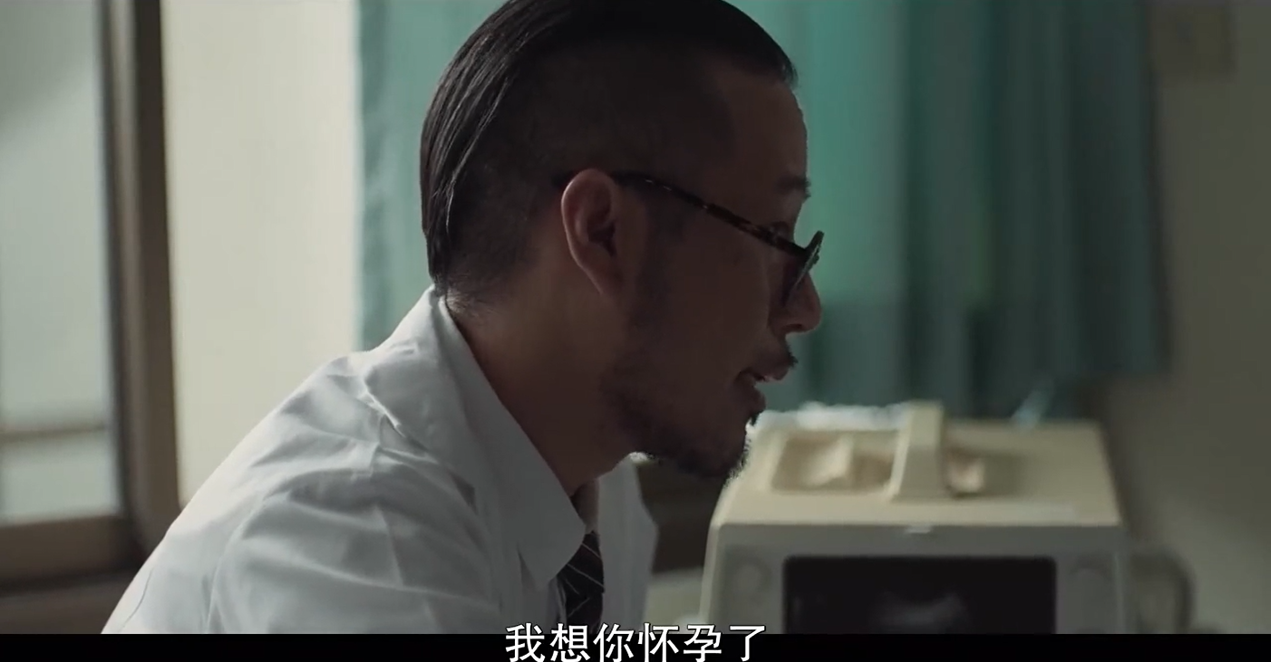 尤里|破15亿！首播拿下热搜第一，这部秒榜的小泰剧什么来头？