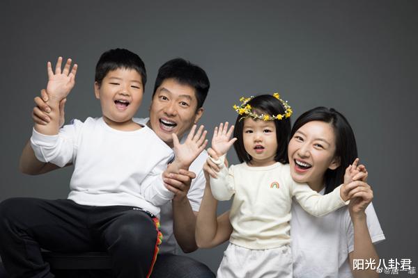 汪涵|二婚娶得良人的8位男星，最久已结婚41年，夫妻年龄差最大有31岁