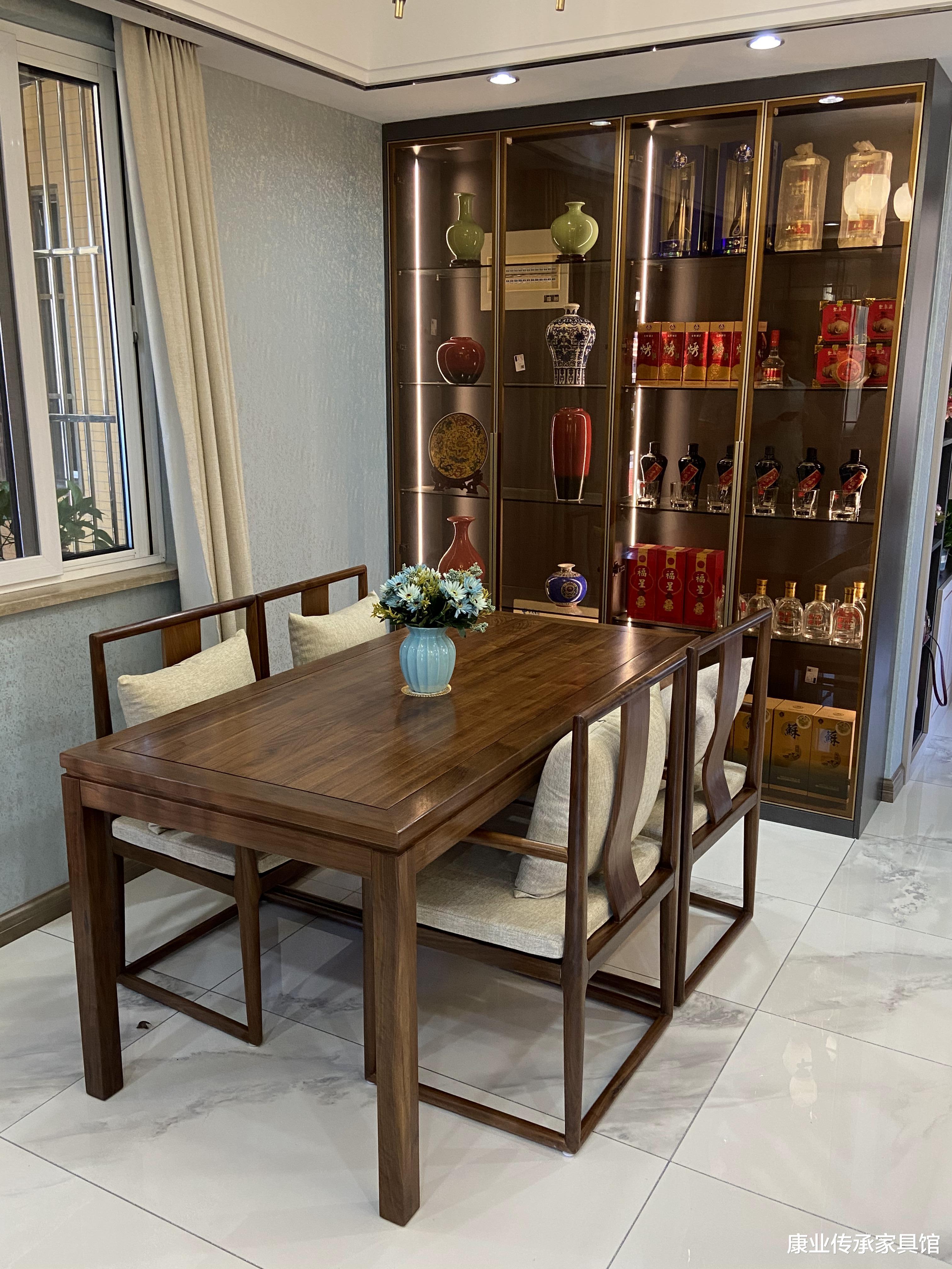 新中式家具，简约之中寻求艺术，体会生活的美学