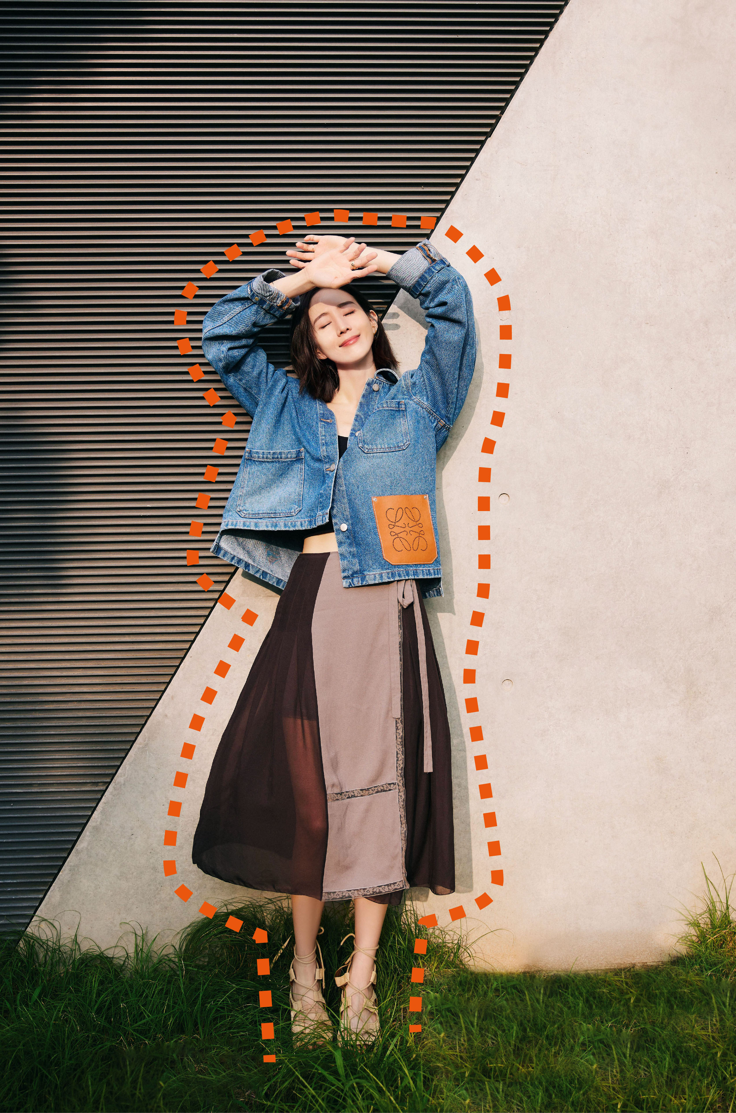 时尚不打羊|张钧甯真是媚到骨子里了，一丝不露却风情万种，小露香肩好养眼！