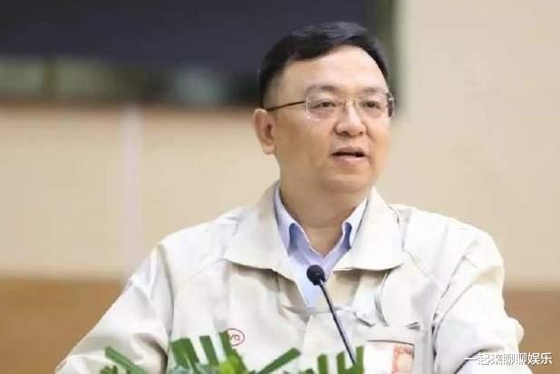 汽车|王传福：父母接连去世，哥嫂吃糠咽菜供他上学，成名后这样回报