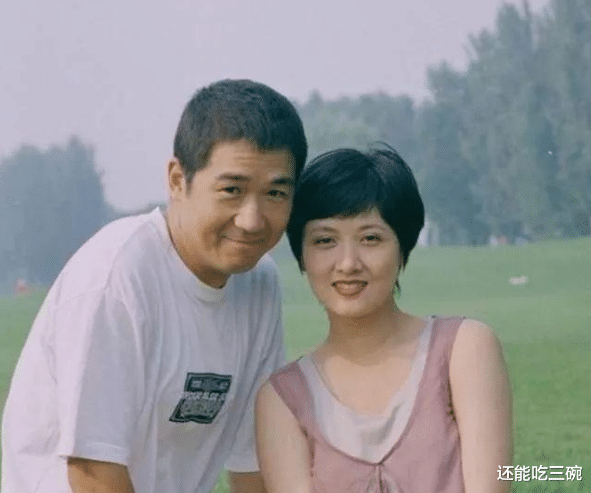 张柏芝|他是邓婕前夫，离婚36年身家上亿，再谈起邓婕直言：她自作自受