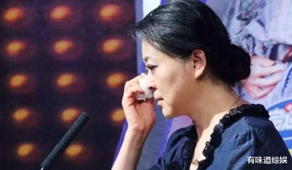 倪萍|她靠怀孕抢走倪萍男友，讽刺倪萍是“老女人”，现51岁报应来了