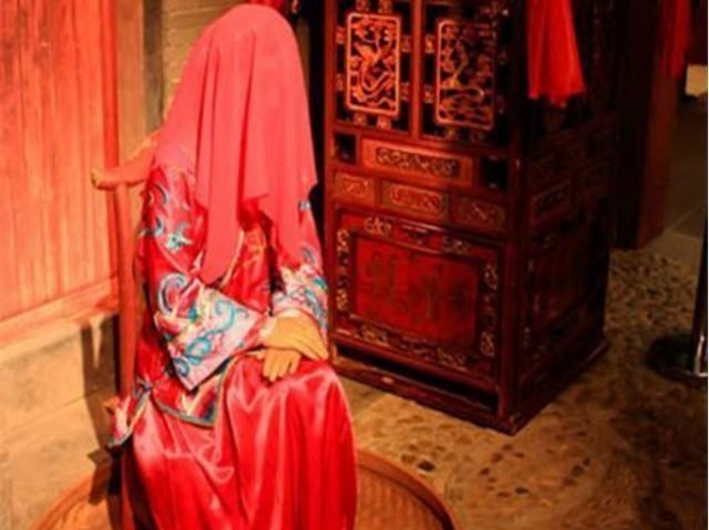 育儿心课堂|民间故事：新婚当天，懒汉嫌弃新娘，床下老鼠：我帮你出头