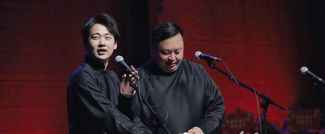 周旭阳嘉应 郭麒麟终于穿大褂了,德云社封箱,又见到了久违的大褂郭麒麟