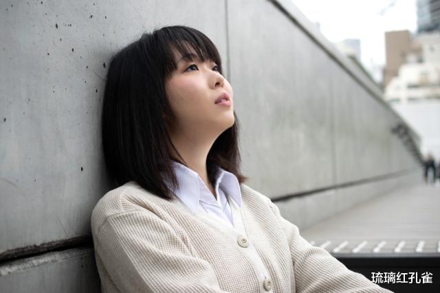 琉璃红孔雀|睿智母亲点醒女儿：被窝是自己的，但两个人睡才暖和