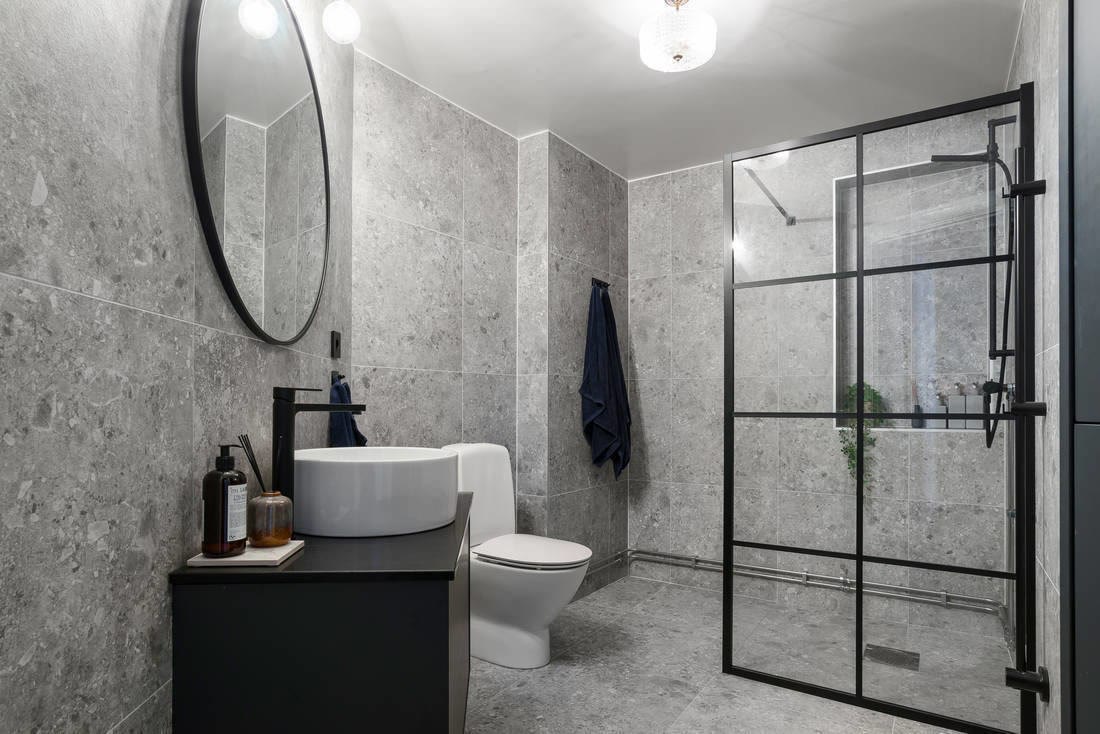 40㎡的小家,室内空间极致利用,简约而不简单,还带有桑拿房