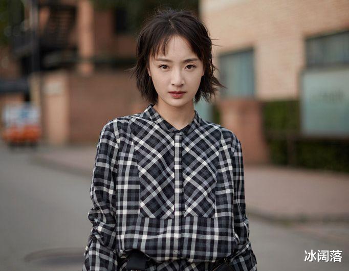 王丽坤|官宣恋情仅62天后，公布了怀孕的好消息，才28岁结婚了吗？