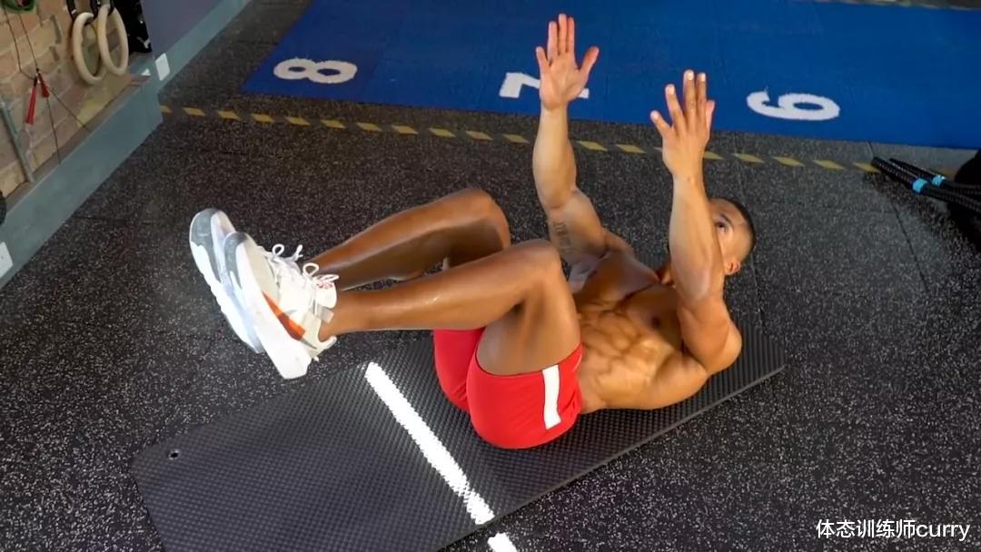 进阶|从基础到进阶、6个动作打造“钢铁核心”提高健身表现！
