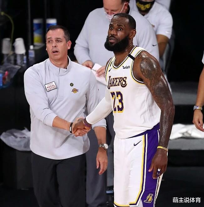 凱里·歐文|9勝11負(fù)！恭喜杜蘭特，恭喜歐文，籃網(wǎng)25+11巨星復(fù)出時(shí)間出爐