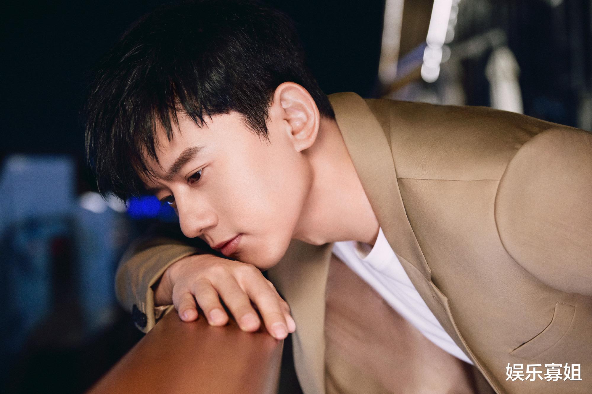 张杰|张杰吃鱼把鱼骨卡在食道里，连夜做摘除，发文提醒大家要注意