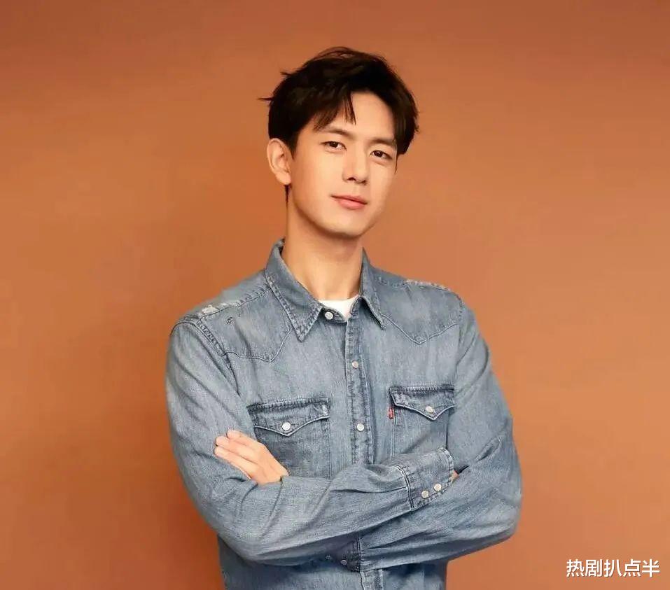 肖战|新四大小生: 肖战人气高，白宇凭演技，许凯资源多，龚俊口碑好