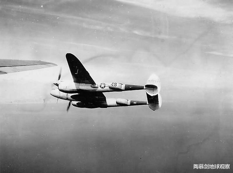 核动力|隆美尔之泪：65架德军运输机30米超低空偷渡，排着队被盟军全歼