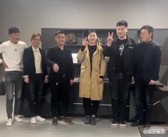 朱之文|大衣哥儿子成立公司，儿媳坐稳董事长位置，网红路越走越远！