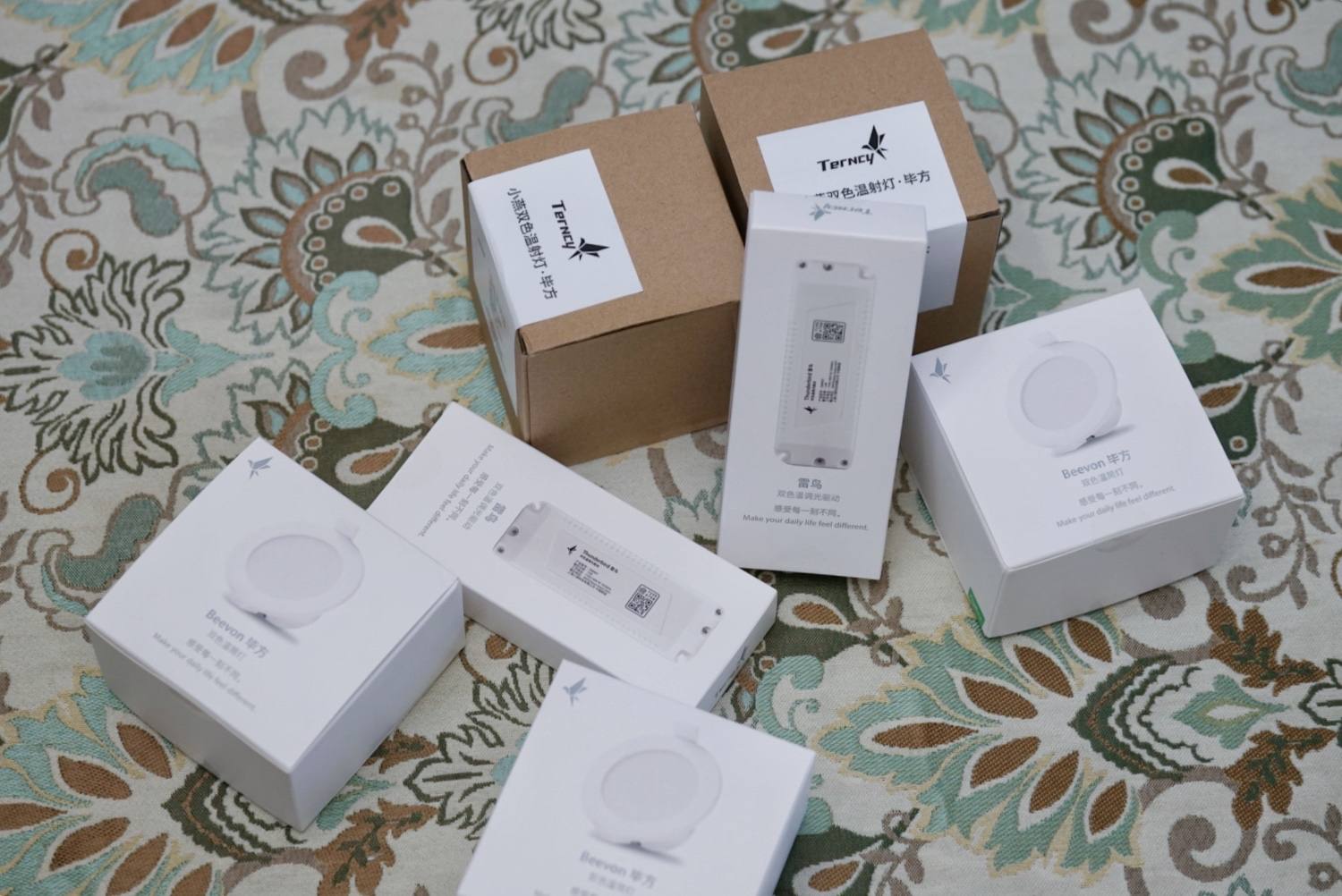 |我用两年时间，搭建了一套理想的卧室智能系统