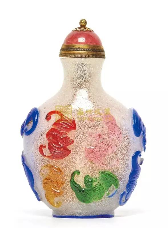 鼻烟壶|别戴大金项链子了，中国男人传统的几大首饰是这些！