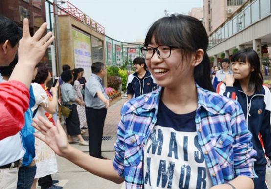 全能辣妈plus|湖南男孩放弃保送清华，非要享受高考过程，结果考了多少分？