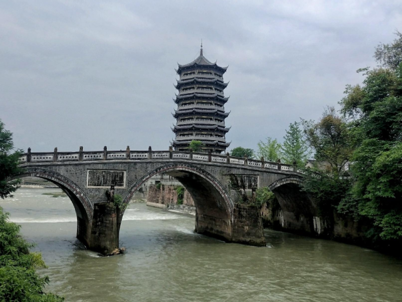 古镇 四川一千年古镇意外走红，曾是境内重要港口，景色优美且门票免费