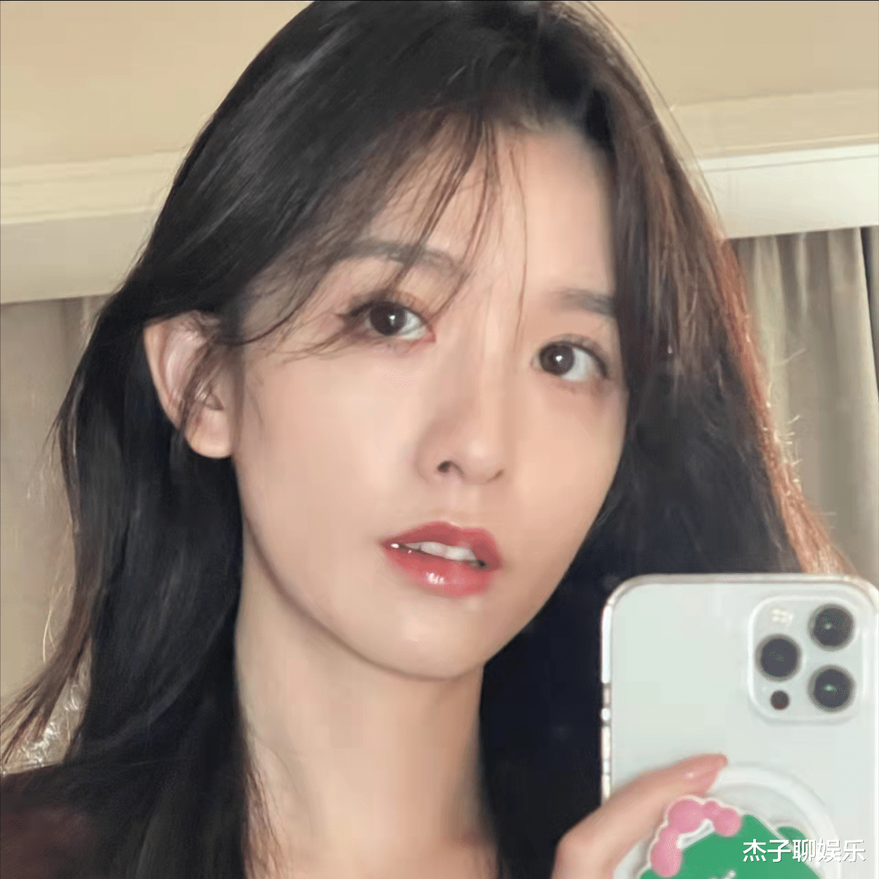 晁然|“最美洛枳”被求婚！曾因潜规则退圈，今9年恋爱长跑修成正果