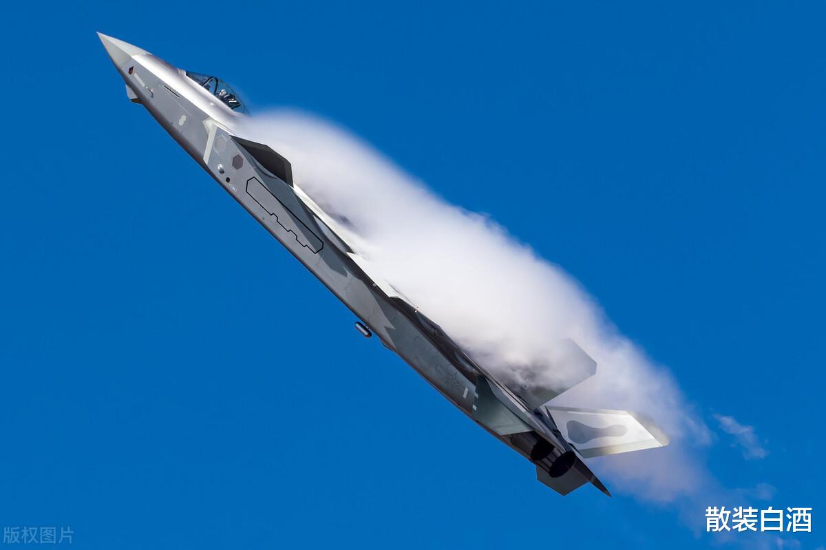 t-50|当今几款五代机中，哪一款最大？