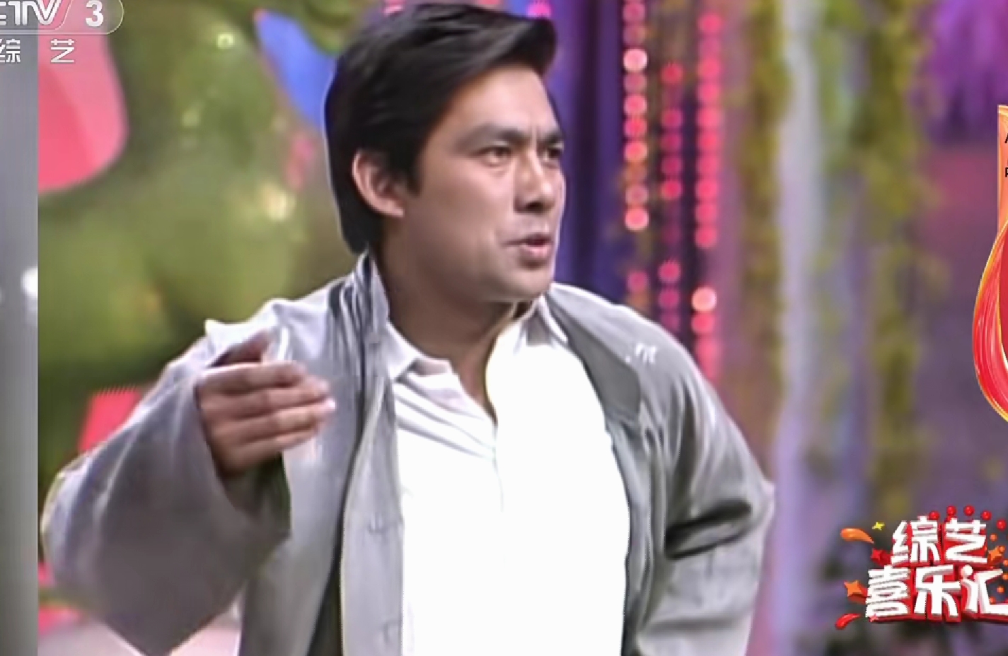 黄旭熙|《德云斗笑社》里的栾云平像不像《奔跑吧》里的李晨？都太尬了
