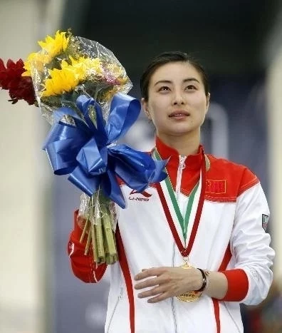 郭晶晶|网传郭晶晶已秘密离婚，被净身出户，郭晶晶一句话霸气回应