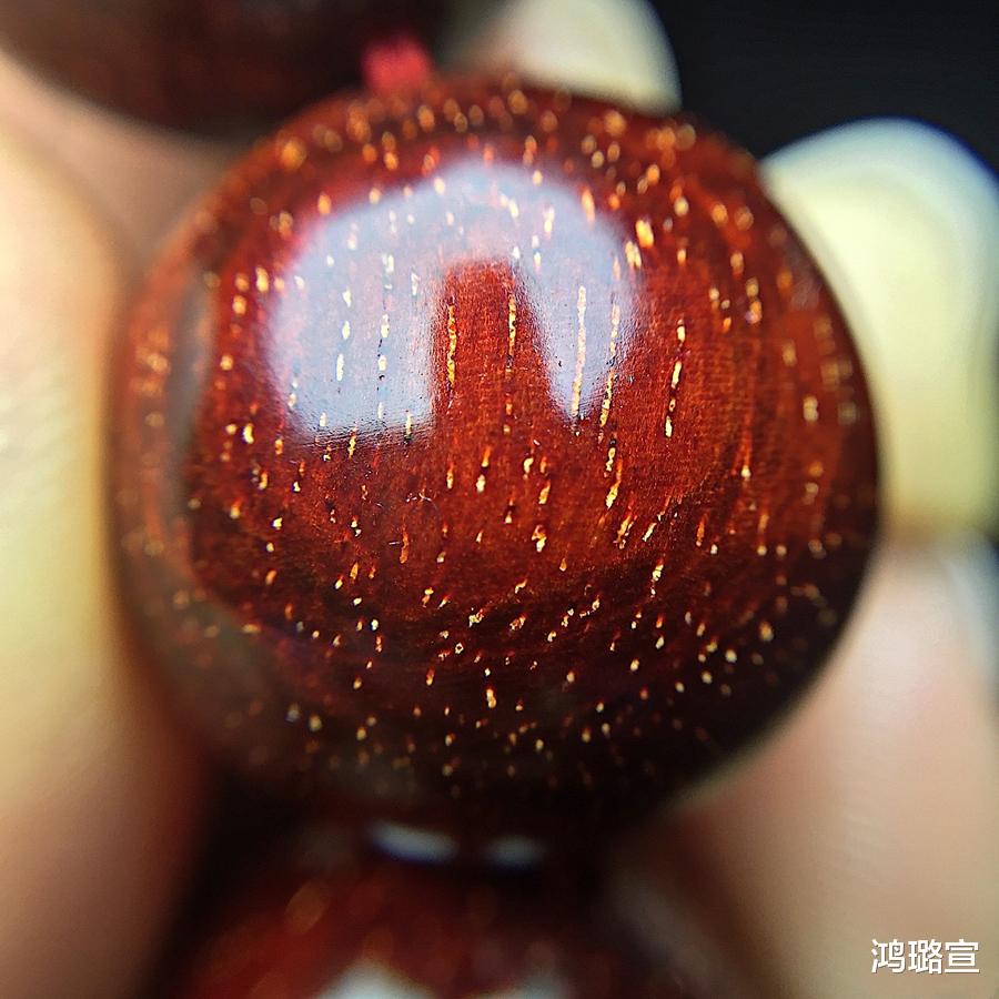 文玩|文玩玻璃底包浆不仅只有木质文玩!这几类文玩一样能盘的出来!