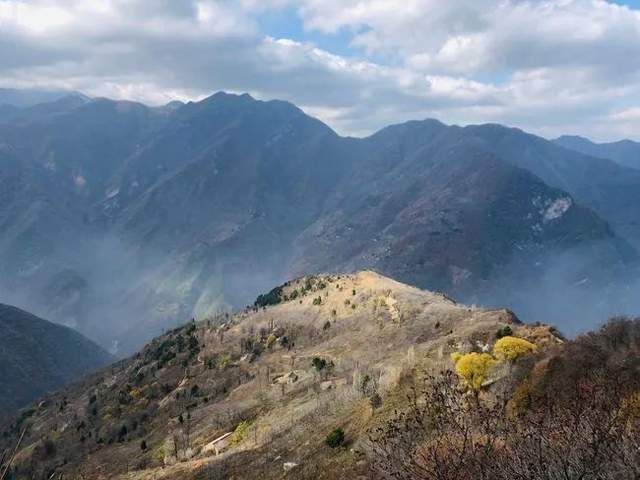 成都|高山之上，秦岭终南山有个原本热闹的空中村落，也许即将永远消亡