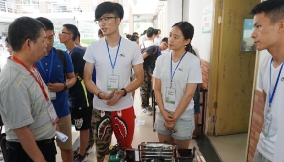 |985、211毕业基层求生存，这一类学生或成高学历穷人，大学要知道