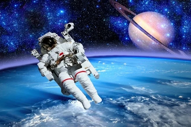 国际空间站 十几个国家排队加入，中国空间站到底有多香？