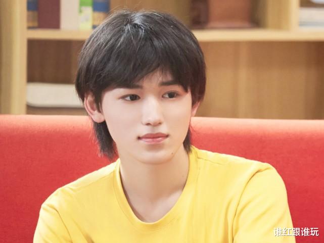宋亚轩|宋亚轩刘耀文双方粉丝互撕，导致对方词条难以直视！何必呢？