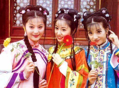 赵薇|20年前拍《还珠格格》赵薇抱过小沈阳？小沈阳询问，赵薇2字回应